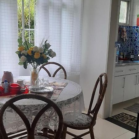 Bem Localizado Apartamento 2 Quartos Orla Rio Vermelho Ha 20 Min Da Barra-Ondina Internet Arcondicionado Salvador Exterior photo